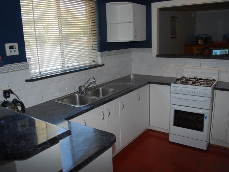 34 Ceafield Road, Para Hills West SA 5096