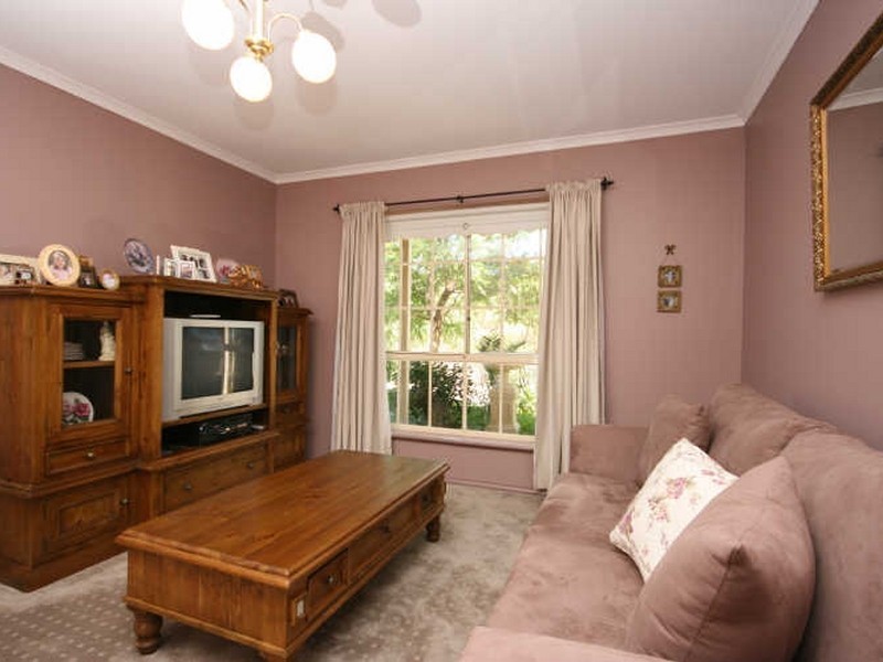 10 Greencrest Circuit, Golden Grove SA 5125