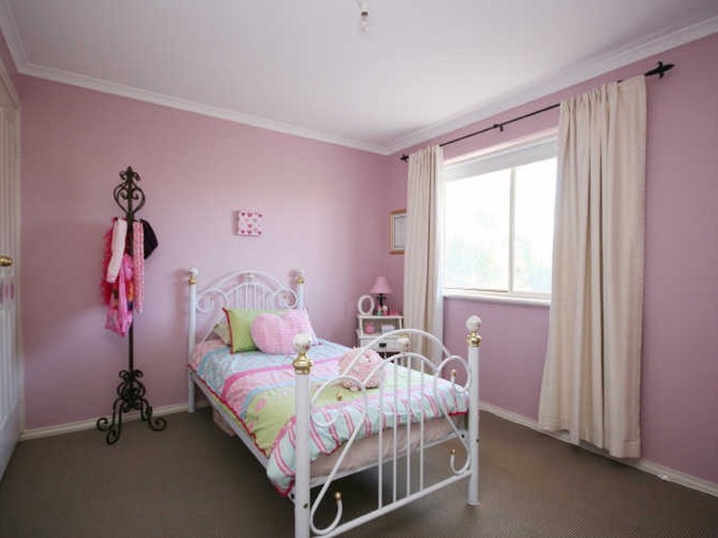 10 Greencrest Circuit, Golden Grove SA 5125