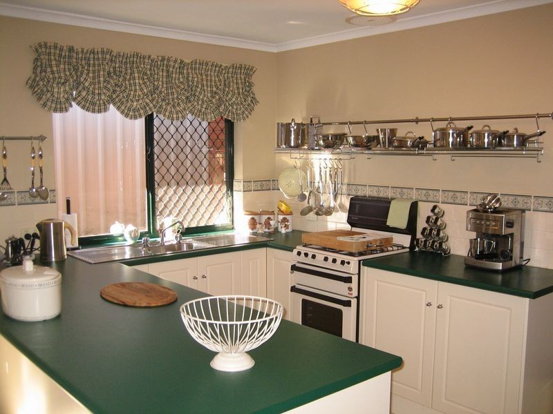 10 Chrichton Court, Greenwith SA 5125