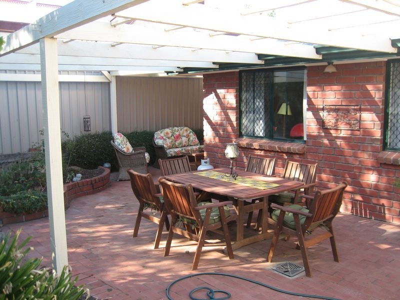 10 Chrichton Court, Greenwith SA 5125