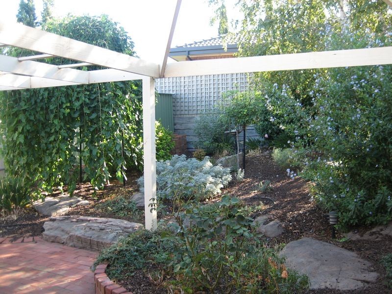 10 Chrichton Court, Greenwith SA 5125