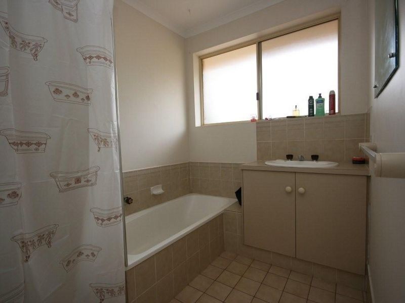 35 Linwood Crescent, Parafield Gardens SA 5107