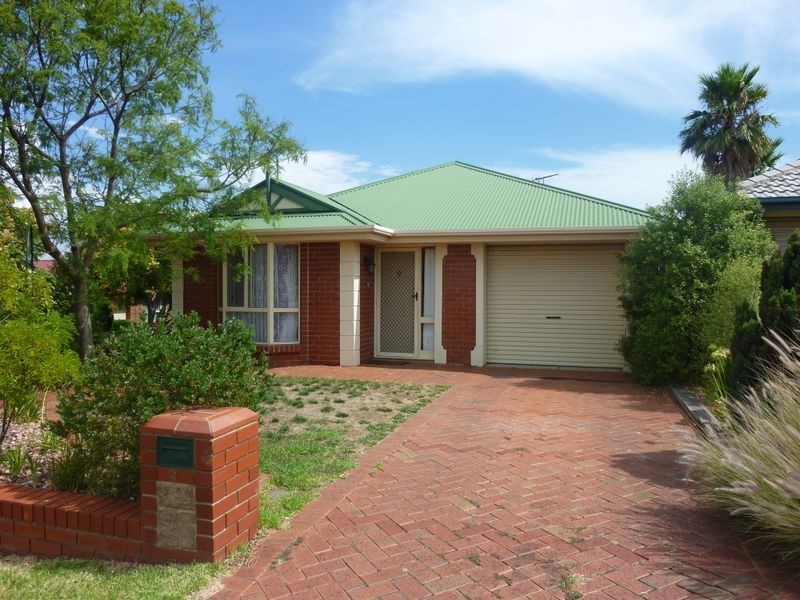2 Dunbarton Crescent, Greenwith SA 5125