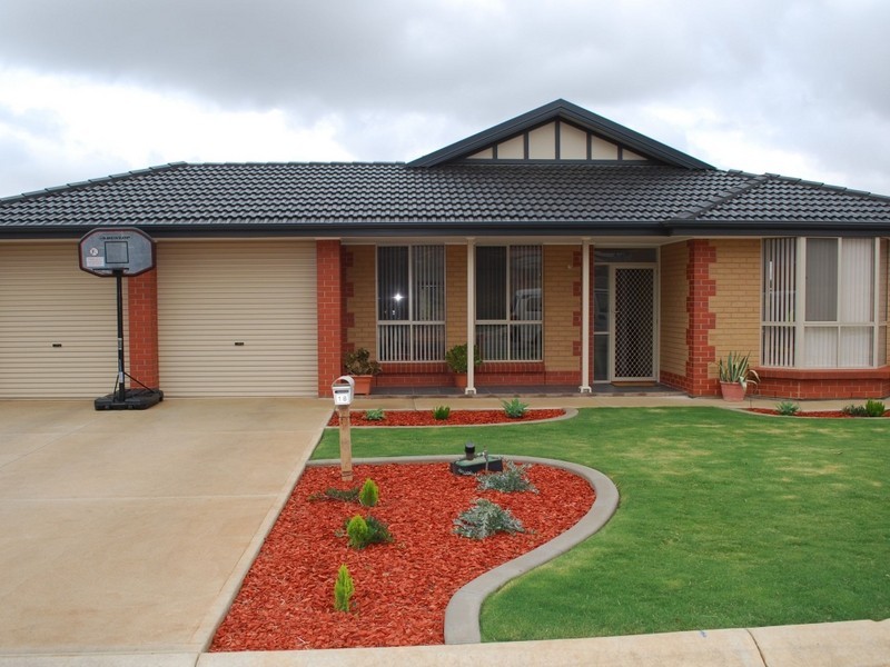 18 Songlark Grove, Hewett SA 5118