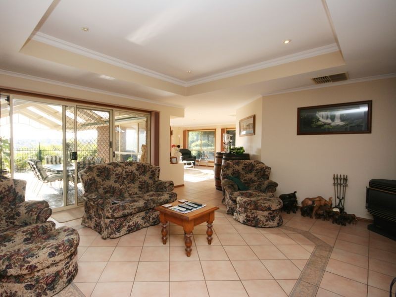 7 Castle Eaton Street, Golden Grove SA 5125