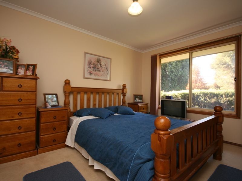 7 Castle Eaton Street, Golden Grove SA 5125