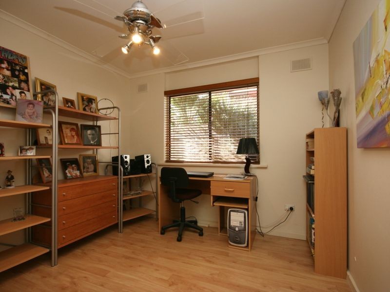 24 Kurrajong Street, Surrey Downs SA 5126