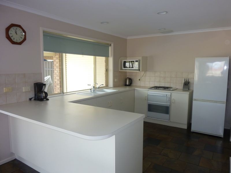4 Bechervaise Court, Greenwith SA 5125