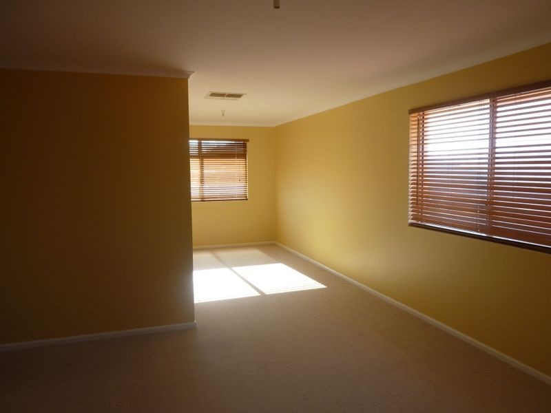 1 Hardwick Court, Golden Grove SA 5125