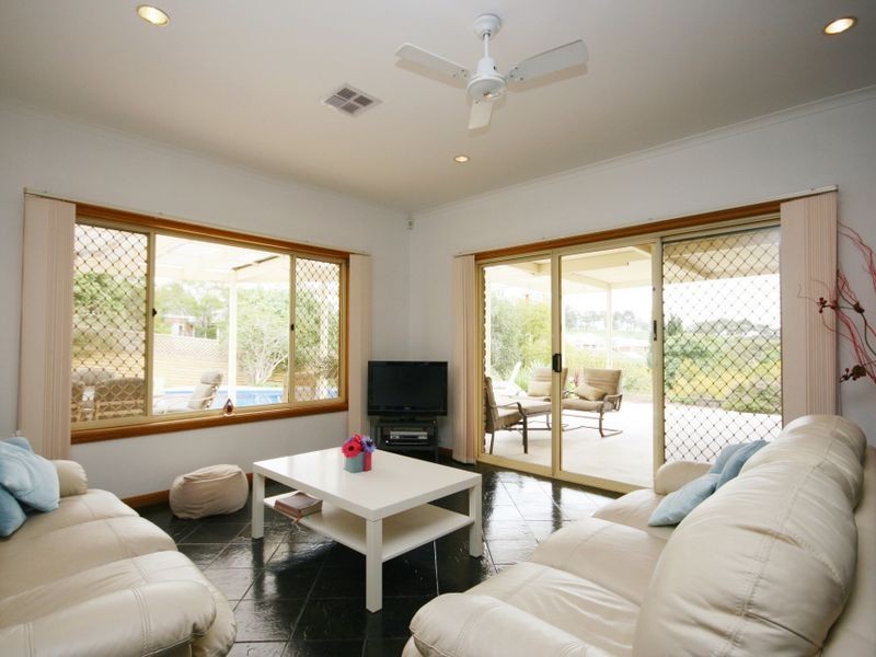 22 Austerlitz Court, Greenwith SA 5125