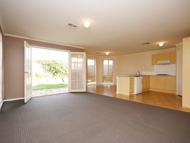 6 Martindale Place, Walkley Heights SA 5098