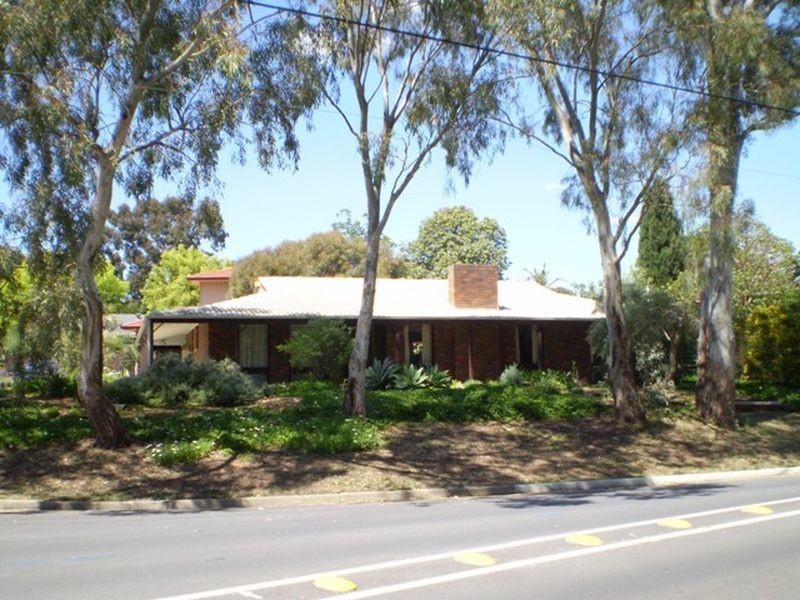 34 Vine Street, Surrey Downs SA 5126