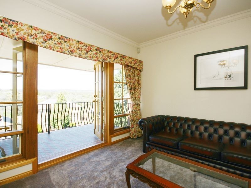 98 Thornton Drive, Greenwith SA 5125