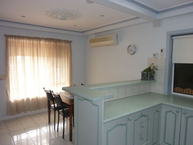 20 Walkleys Road, Valley View SA 5093