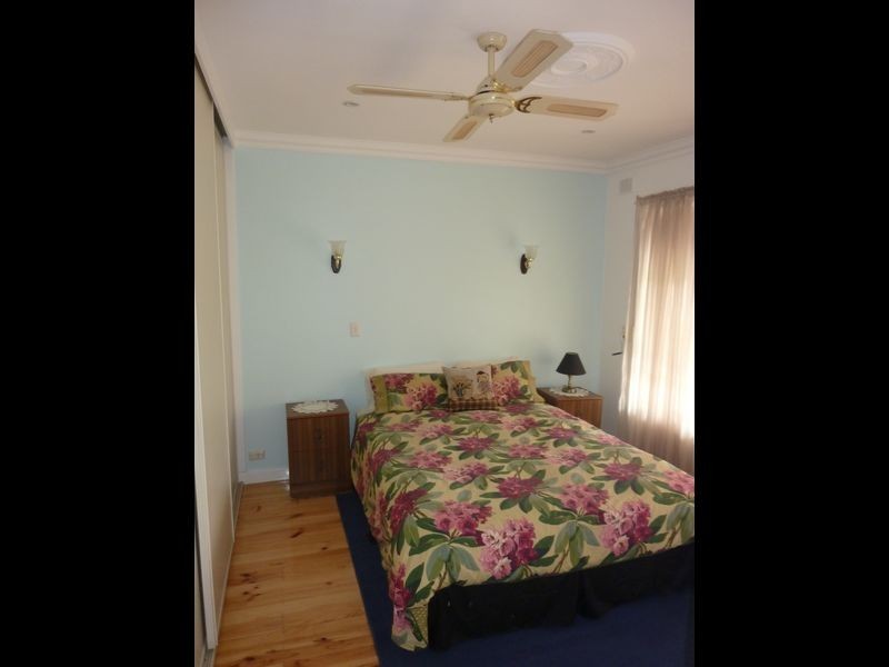 20 Walkleys Road, Valley View SA 5093