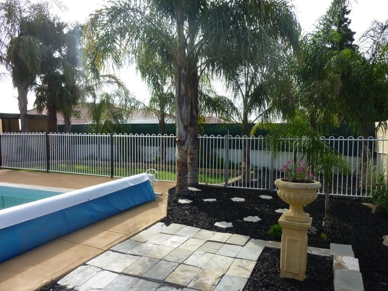 20 Walkleys Road, Valley View SA 5093