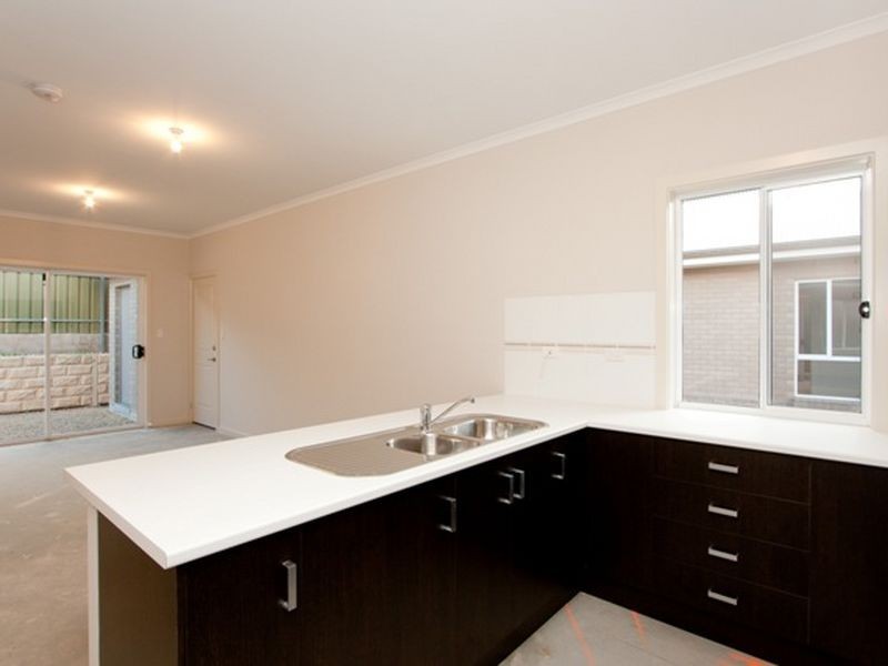 2/63 Dewer Avenue, Ridgehaven SA 5097
