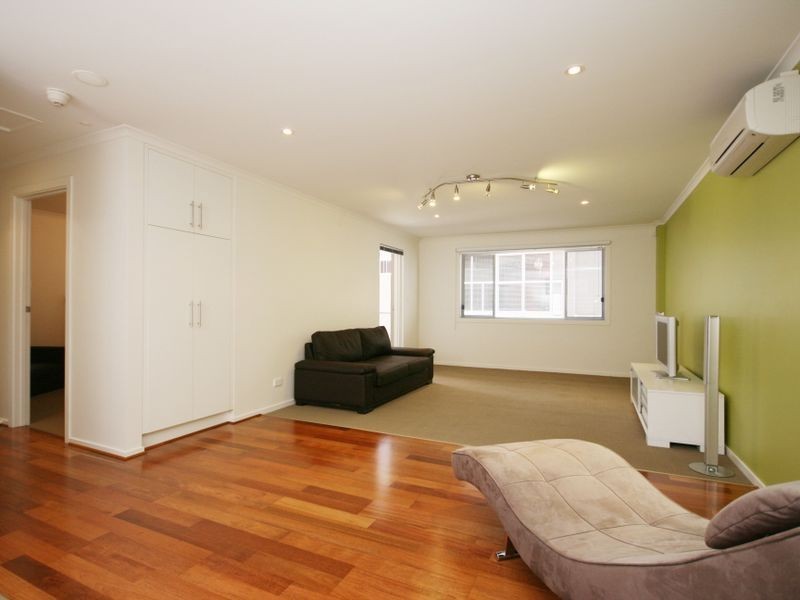 21 5 – 19 Goodall Parade, Mawson Lakes SA 5095