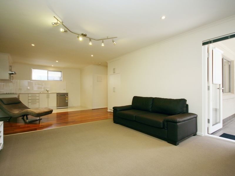 21 5 – 19 Goodall Parade, Mawson Lakes SA 5095