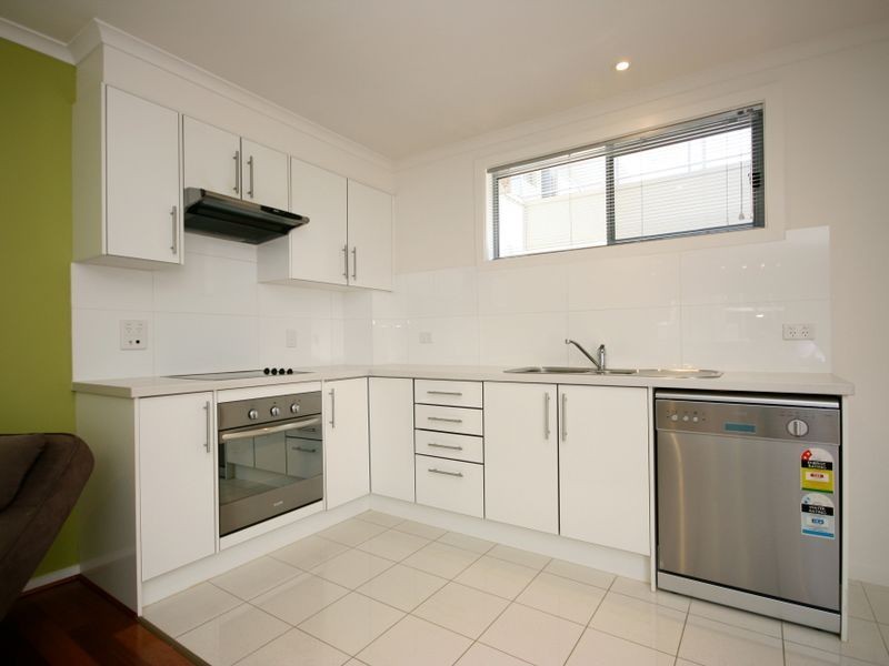 21 5 – 19 Goodall Parade, Mawson Lakes SA 5095