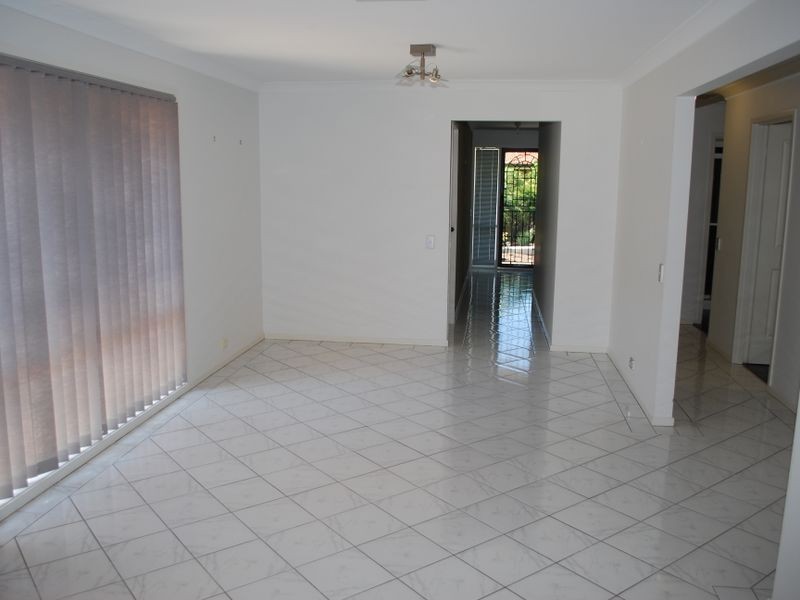 10 Ballard Close, Greenwith SA 5125