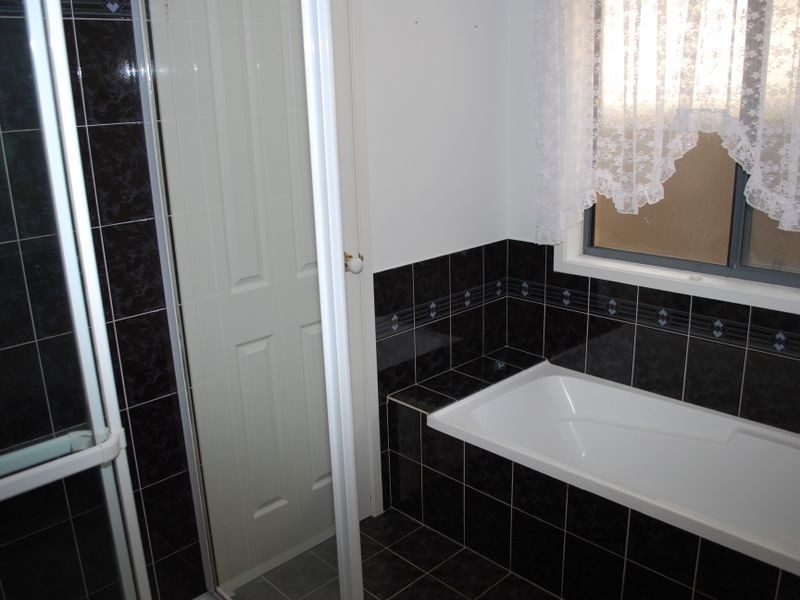 10 Ballard Close, Greenwith SA 5125