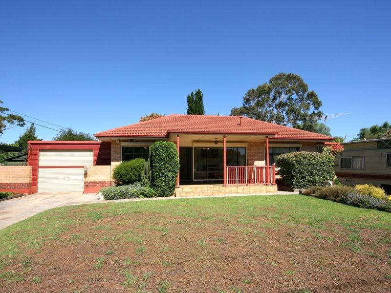12 Lorna Road, Para Hills SA 5096