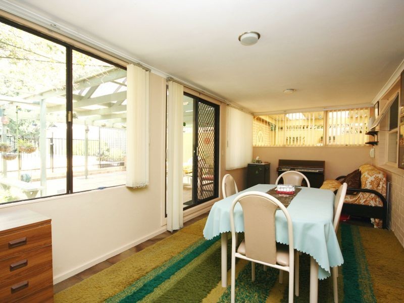 12 Lorna Road, Para Hills SA 5096