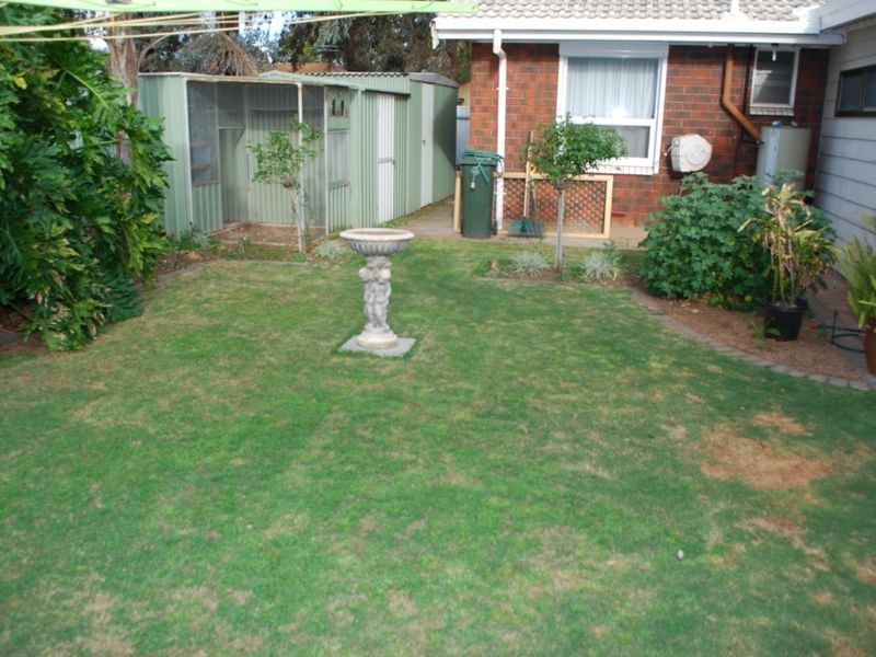 15 Rita Street, Para Hills West SA 5096