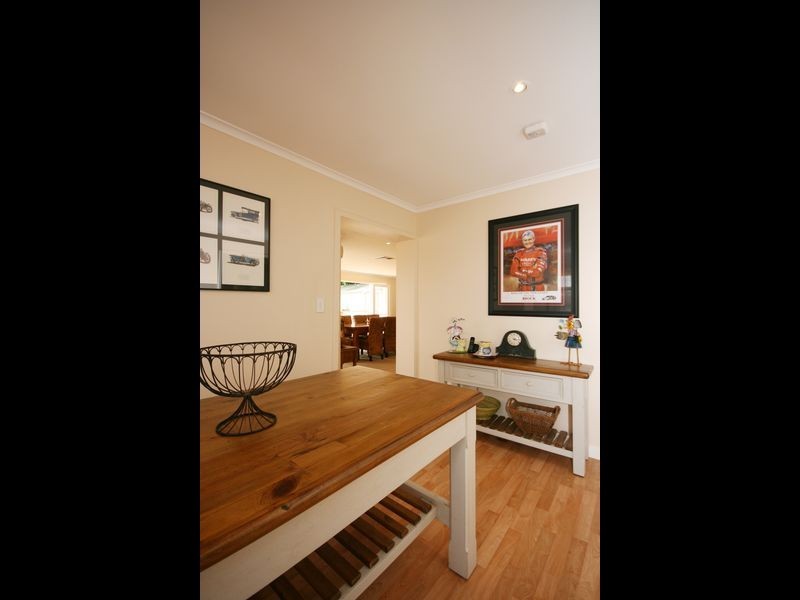 16 Lovelock Street, Highbury SA 5089