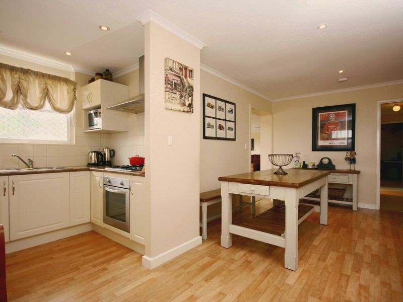 16 Lovelock Street, Highbury SA 5089