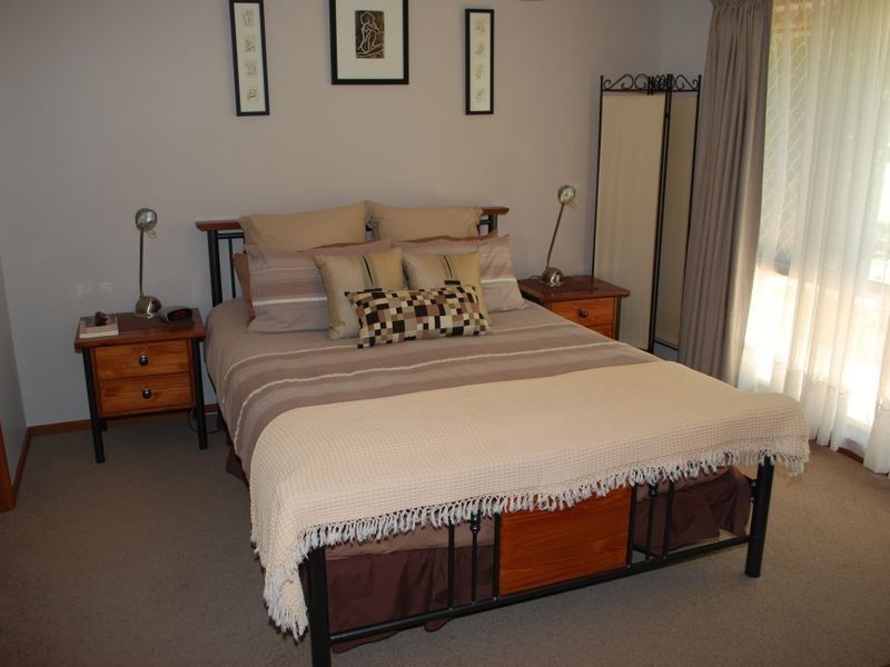 23 Sutherland Place, Golden Grove SA 5125