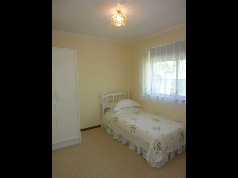 11 Greenvale Court, Wynn Vale SA 5127
