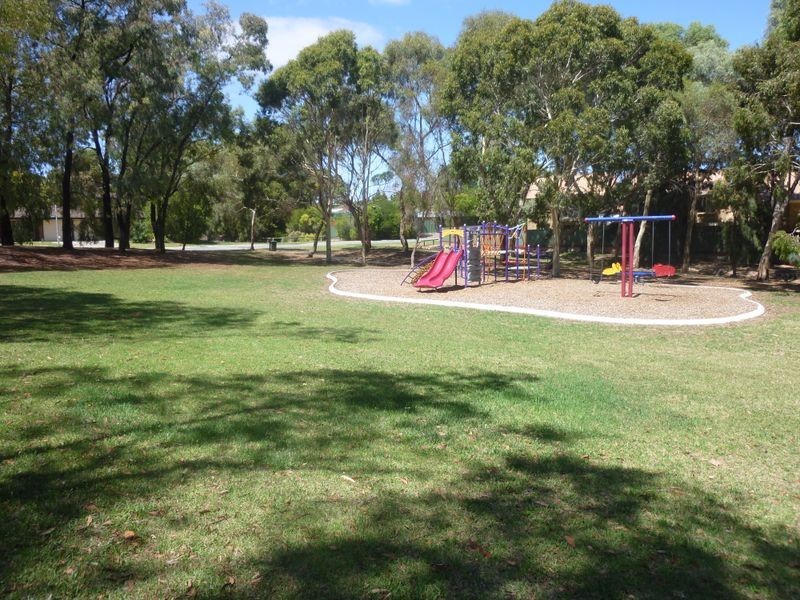 11 Greenvale Court, Wynn Vale SA 5127
