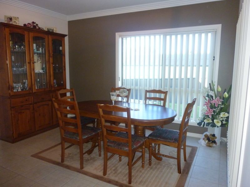 4 Caradoc Court, Golden Grove SA 5125