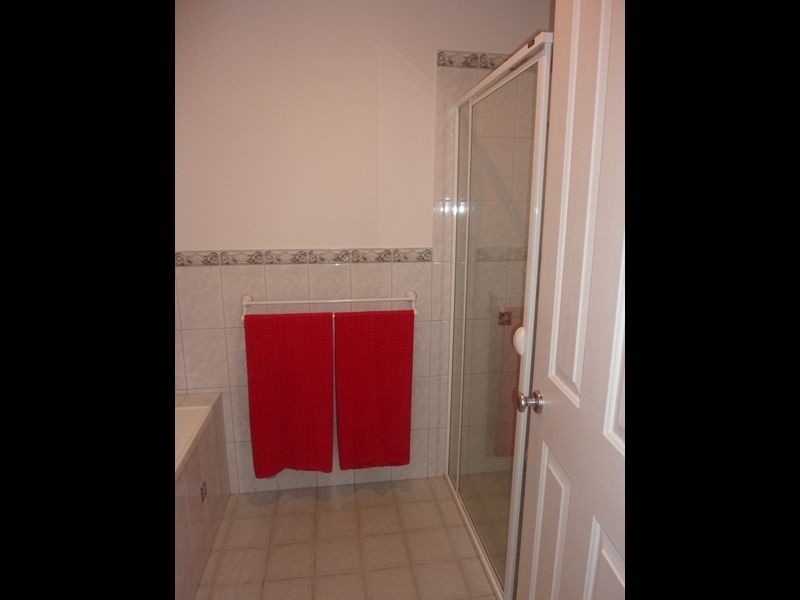 4 Caradoc Court, Golden Grove SA 5125