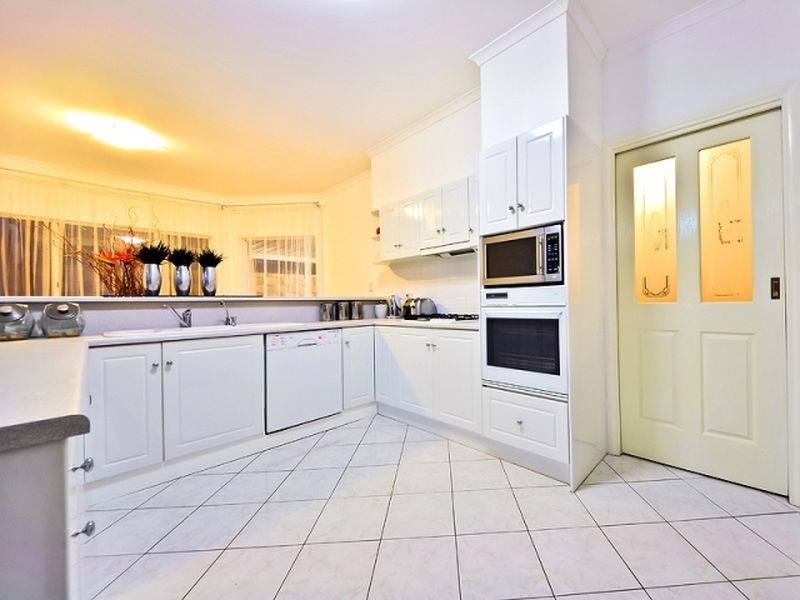 9 Teakle Court, Wynn Vale SA 5127