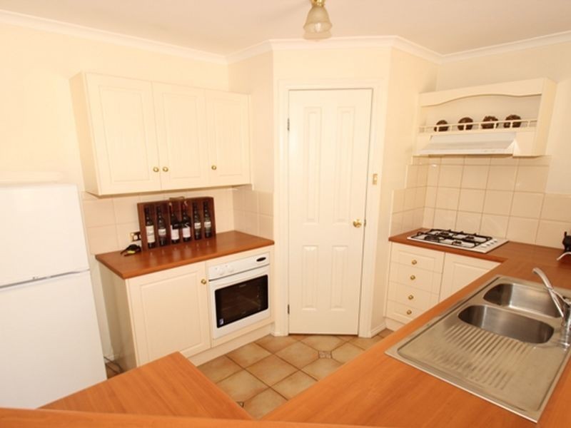 3 Hazelnut Crt, Golden Grove SA 5125