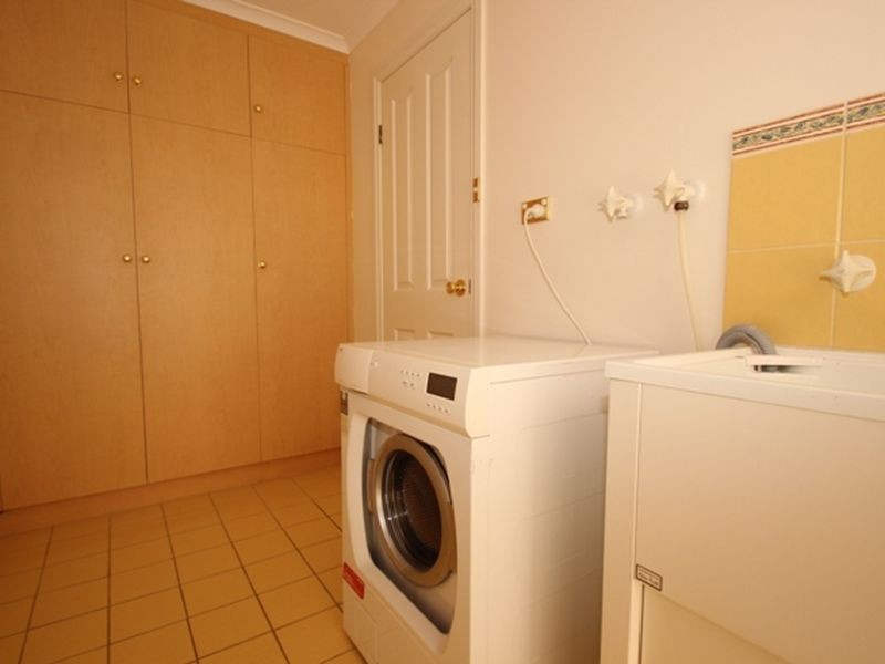 3 Hazelnut Crt, Golden Grove SA 5125