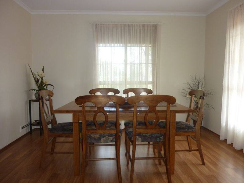 17 Brisbane Drive, Salisbury Heights SA 5109