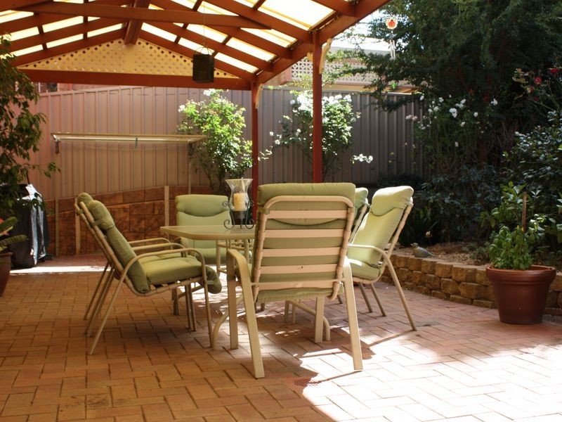 23 Rochester Crescent, Golden Grove SA 5125