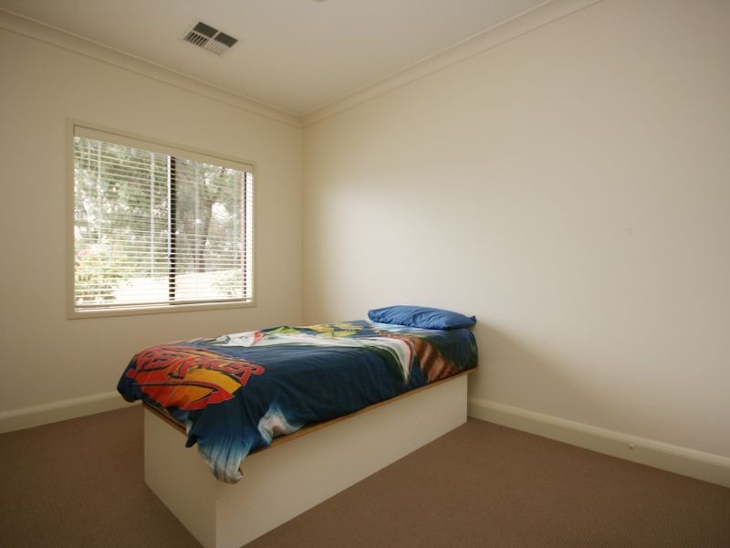 5 Royal Gala Court, Golden Grove SA 5125