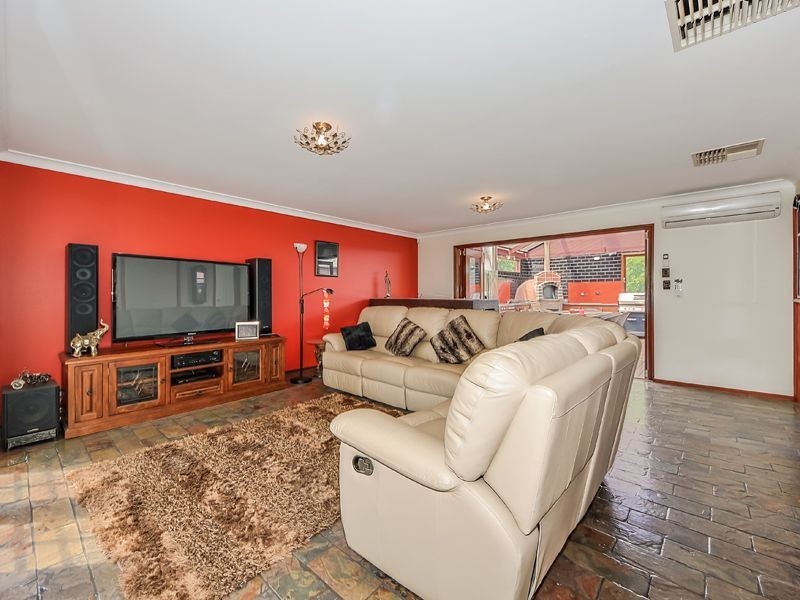 10 Regents Lane, Wynn Vale SA 5127