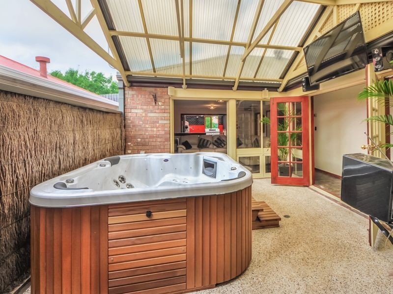 10 Regents Lane, Wynn Vale SA 5127