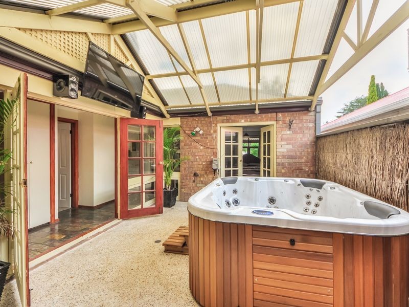 10 Regents Lane, Wynn Vale SA 5127