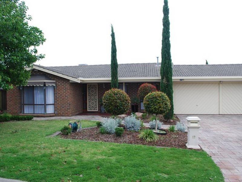 17 Pecos Court, Wynn Vale SA 5127