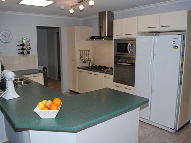 17 Pecos Court, Wynn Vale SA 5127