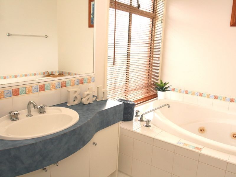 8 Myall Court, Golden Grove SA 5125