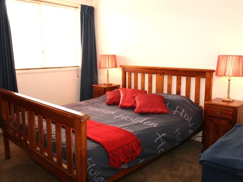 8 Myall Court, Golden Grove SA 5125